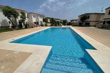 Forcat Apartamento Bajo Con Jardin Y Piscina ثيوداديلا المظهر الخارجي الصورة